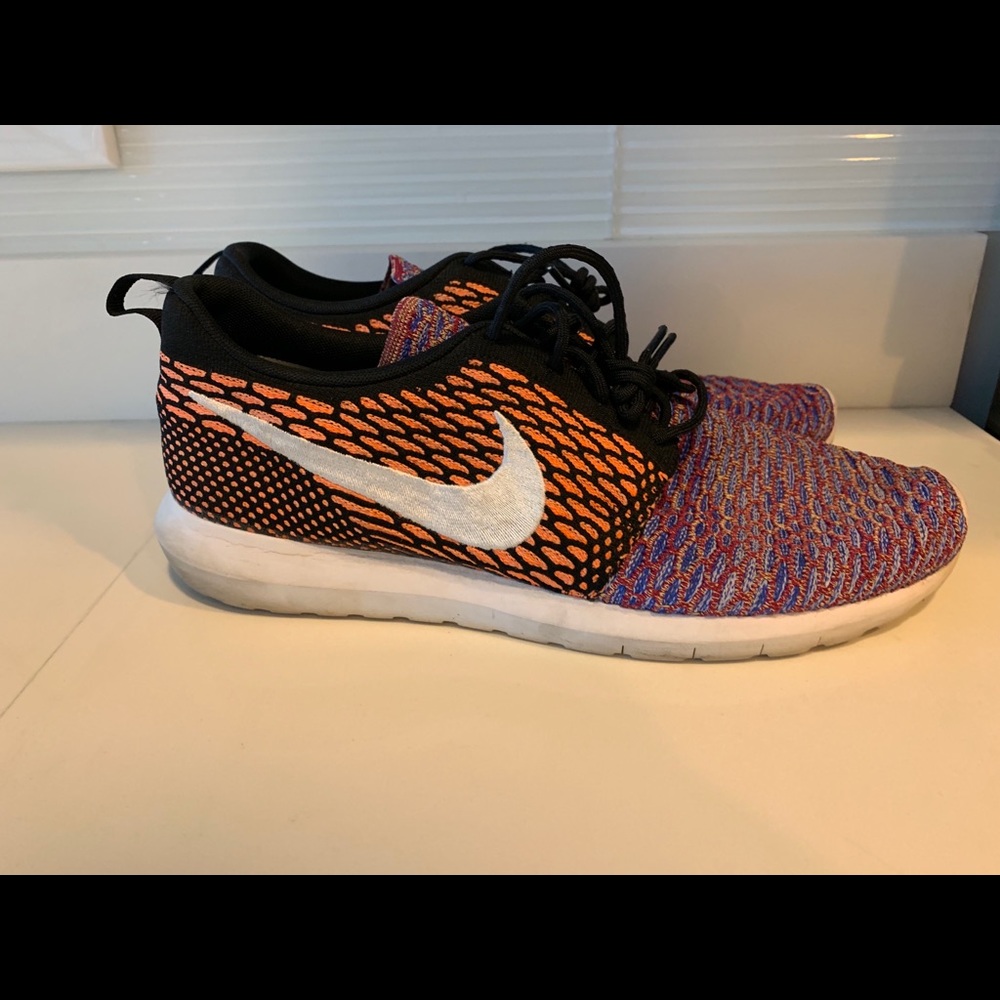 Good condition size 12 men’s Nike shoes